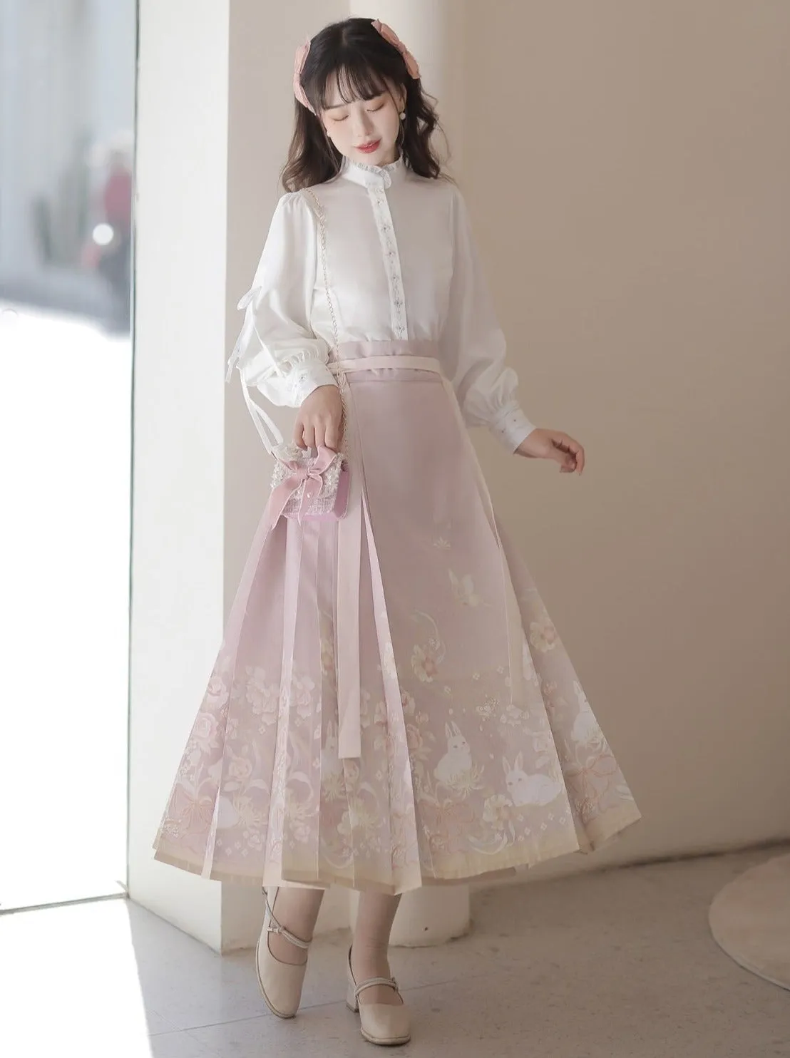 Blouse Sweet Neck Ruffle   Rabbit China Skirt