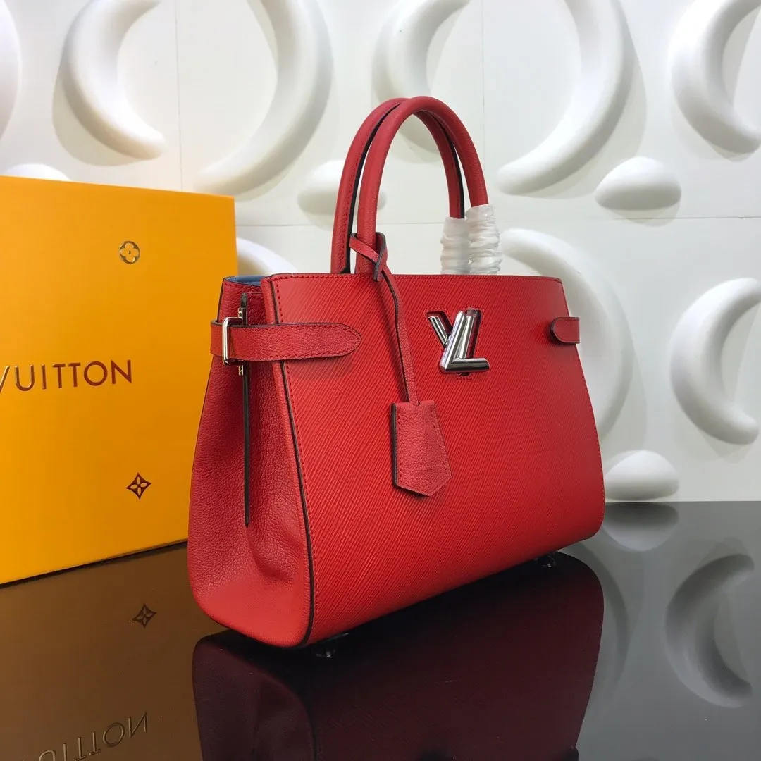 Twist Tote