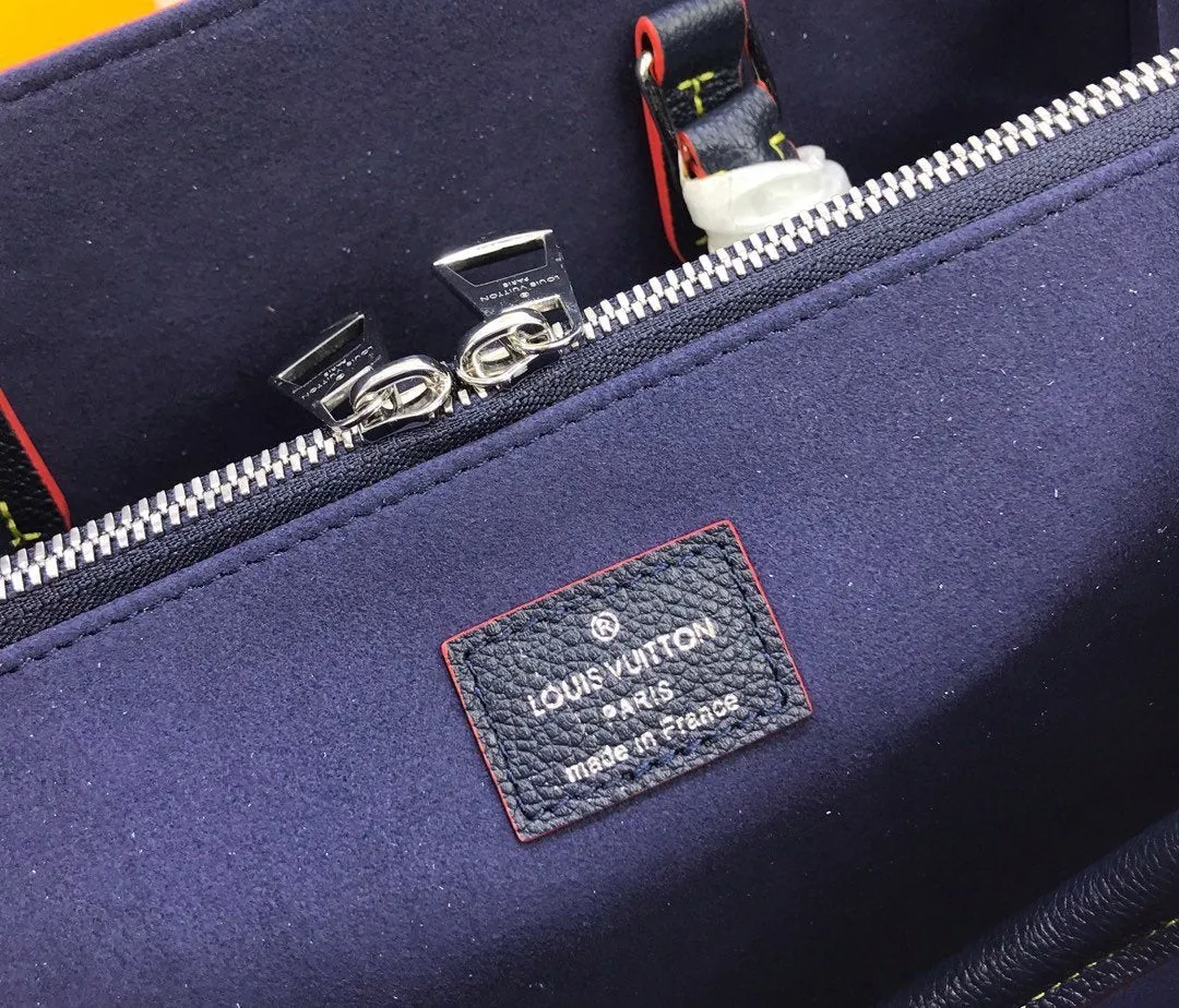 Twist Tote
